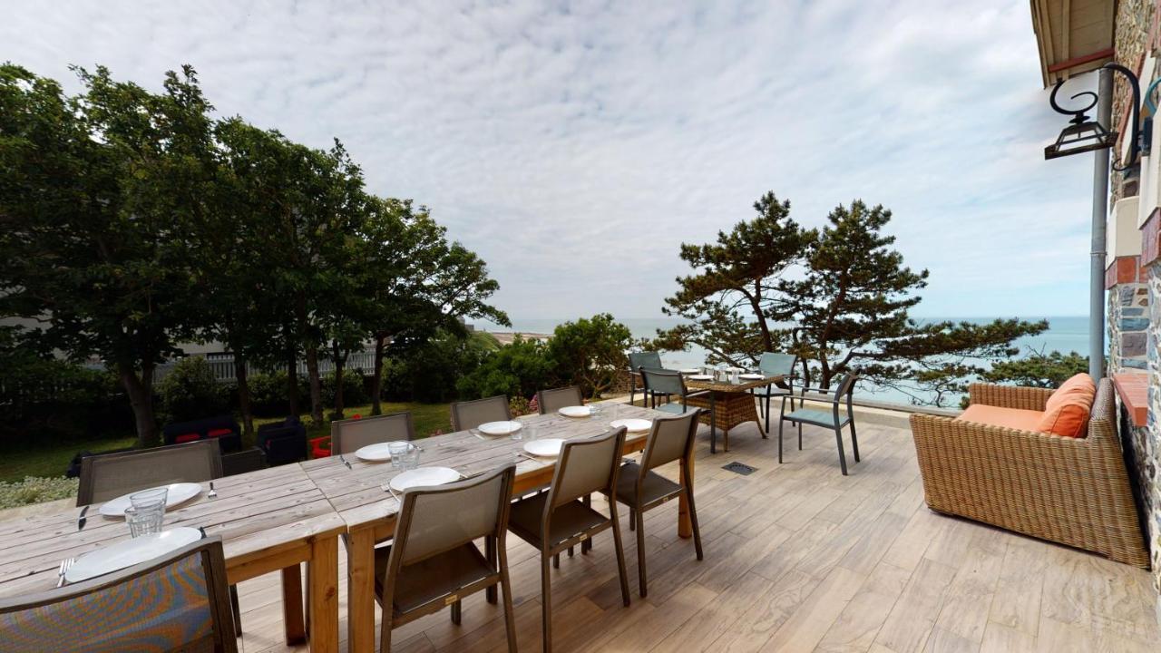 Les roches Grises, Luxueuse villa face mer, 4étoiles, SPA et jardin panoramique, société La Clef Decamp Granville Extérieur photo