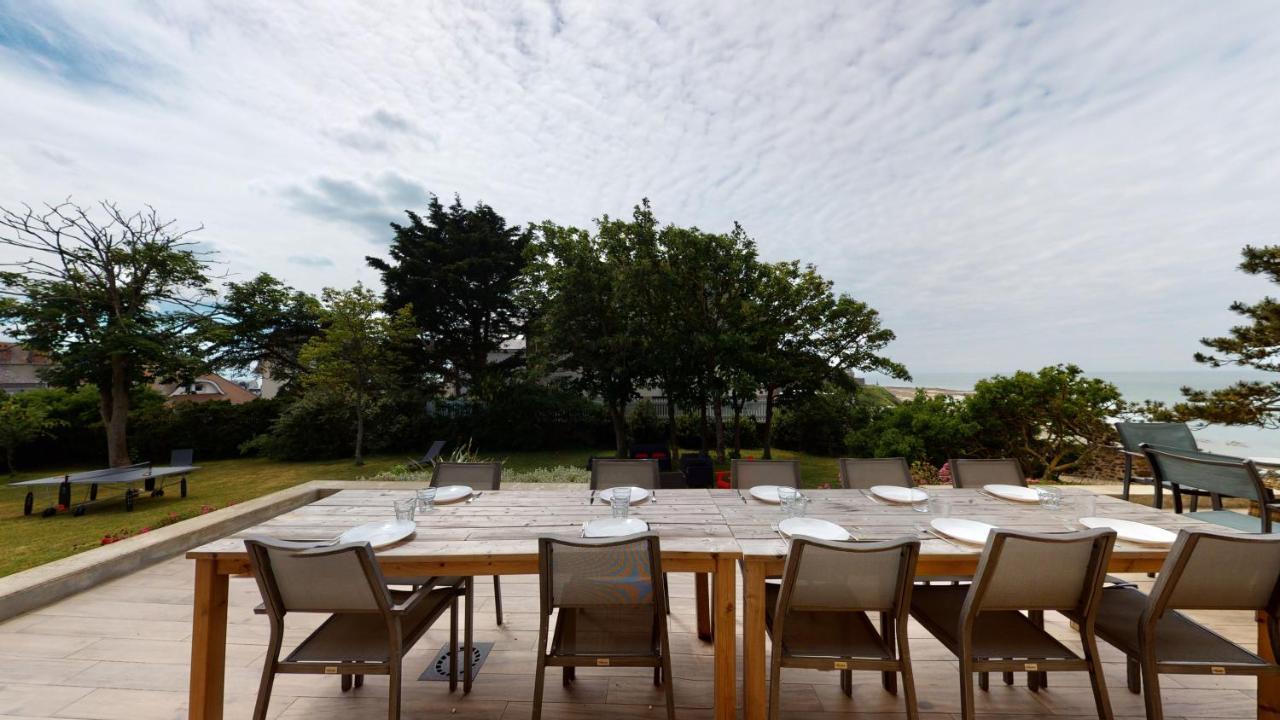 Les roches Grises, Luxueuse villa face mer, 4étoiles, SPA et jardin panoramique, société La Clef Decamp Granville Extérieur photo