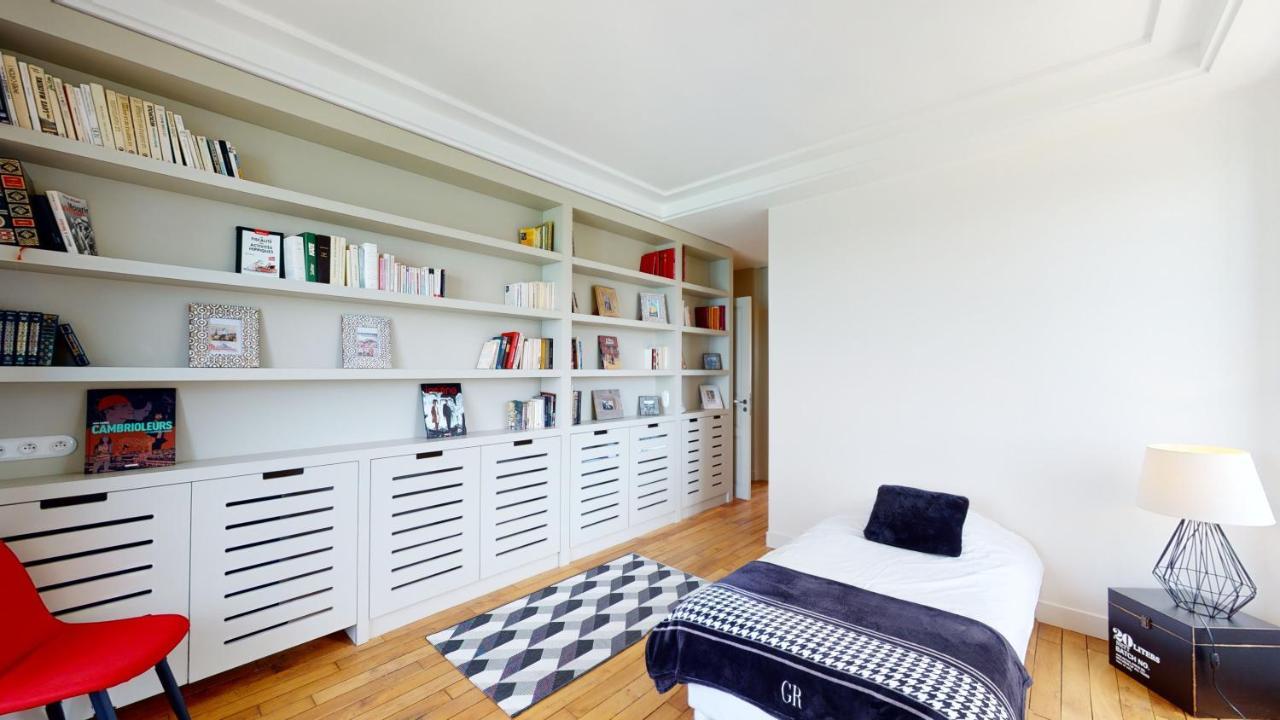 Les roches Grises, Luxueuse villa face mer, 4étoiles, SPA et jardin panoramique, société La Clef Decamp Granville Extérieur photo