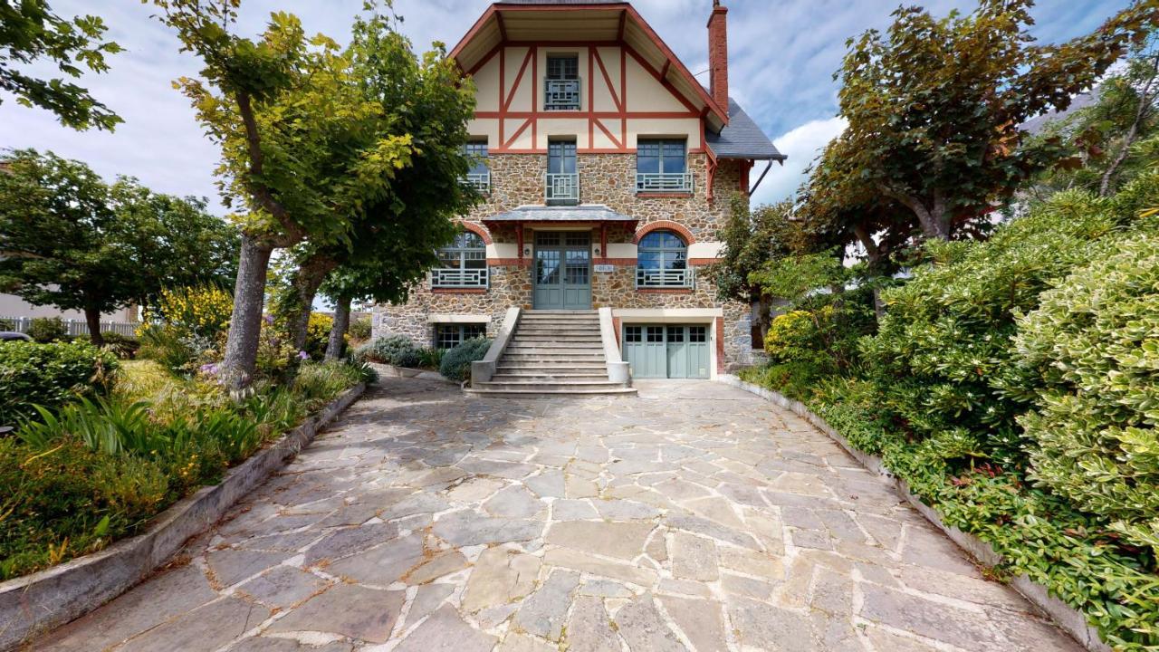 Les roches Grises, Luxueuse villa face mer, 4étoiles, SPA et jardin panoramique, société La Clef Decamp Granville Extérieur photo