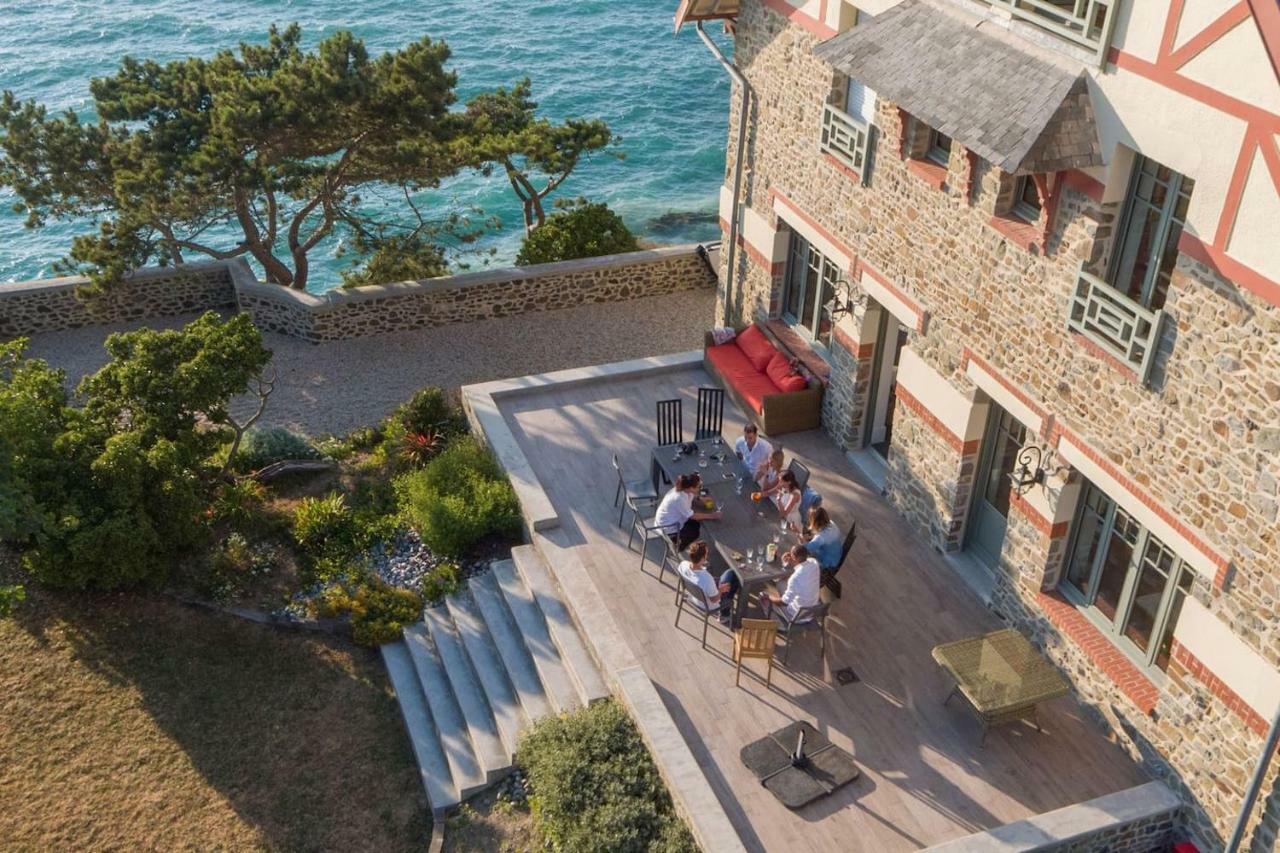 Les roches Grises, Luxueuse villa face mer, 4étoiles, SPA et jardin panoramique, société La Clef Decamp Granville Extérieur photo